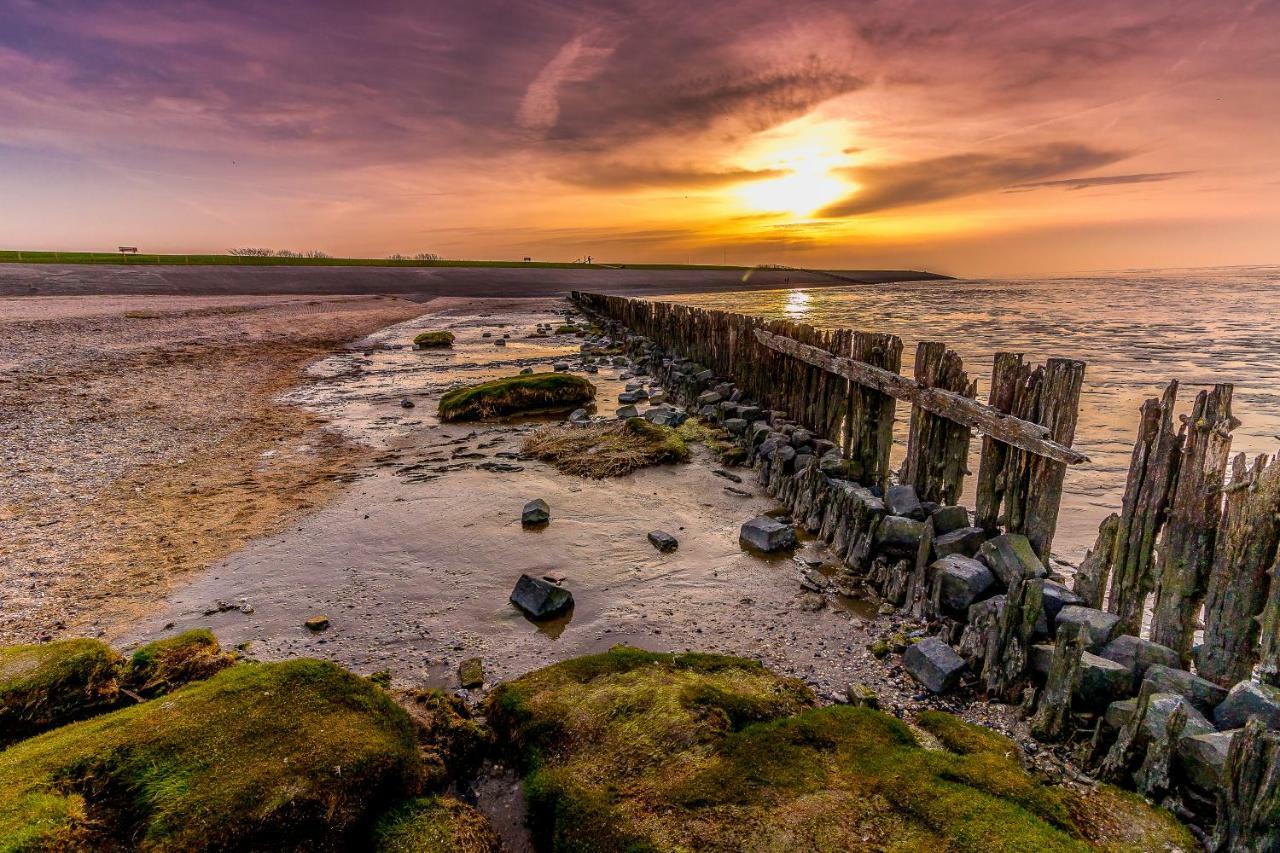 Vissershuisje Aan De Waddenzee Paesens Exteriör bild